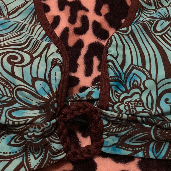 Floral Blue and Brown Bikini Top - Picture 2 of 6